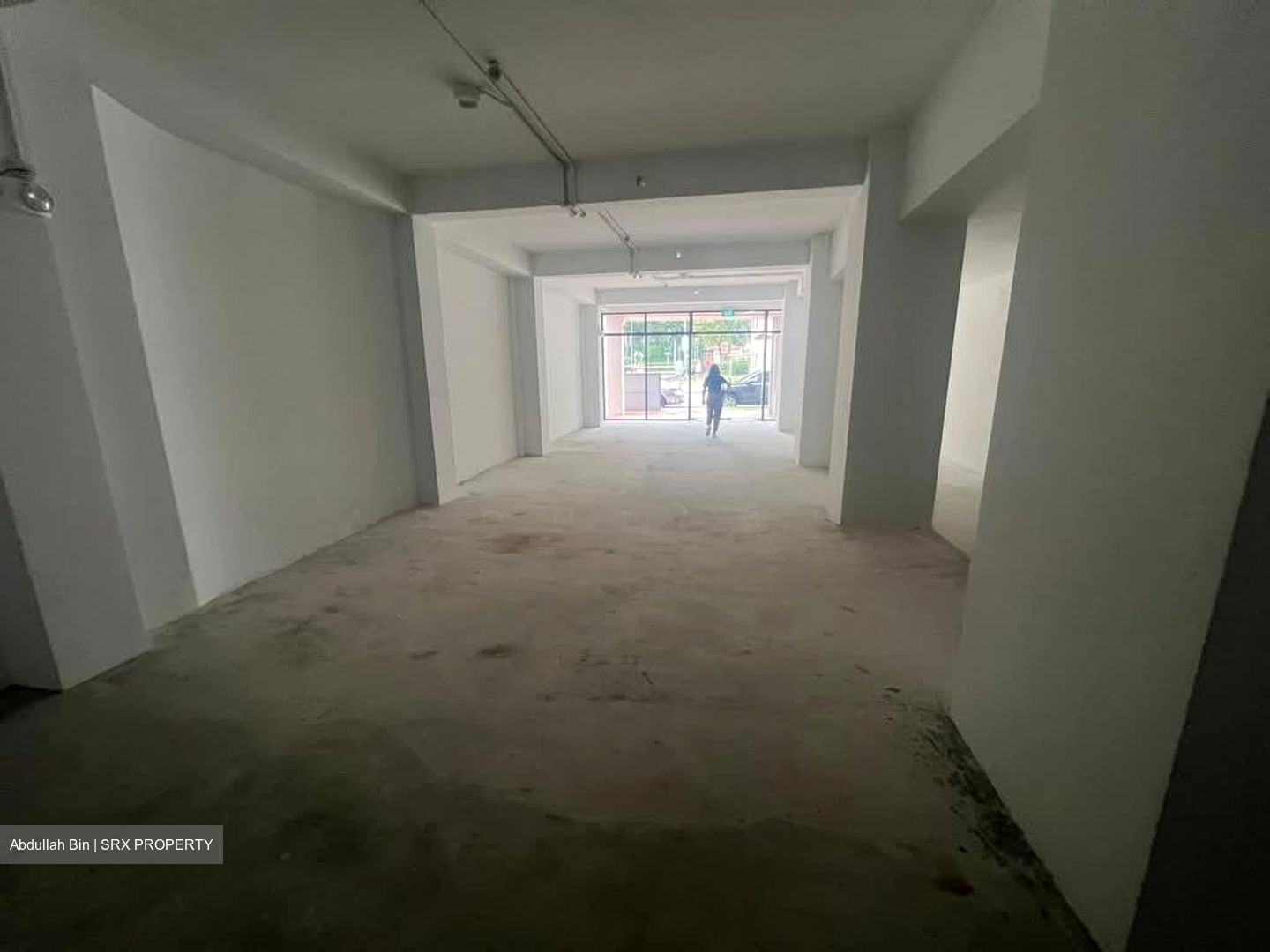 North Canal Road (D1), Office #576174681